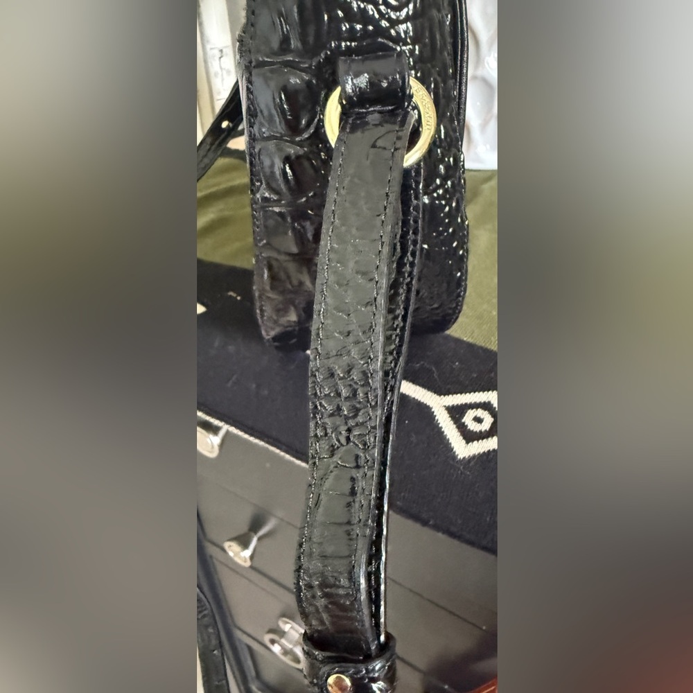 Brahmin Elegant Snake Print Crossbody Bag and Wallet Set - Picture 7 of 8